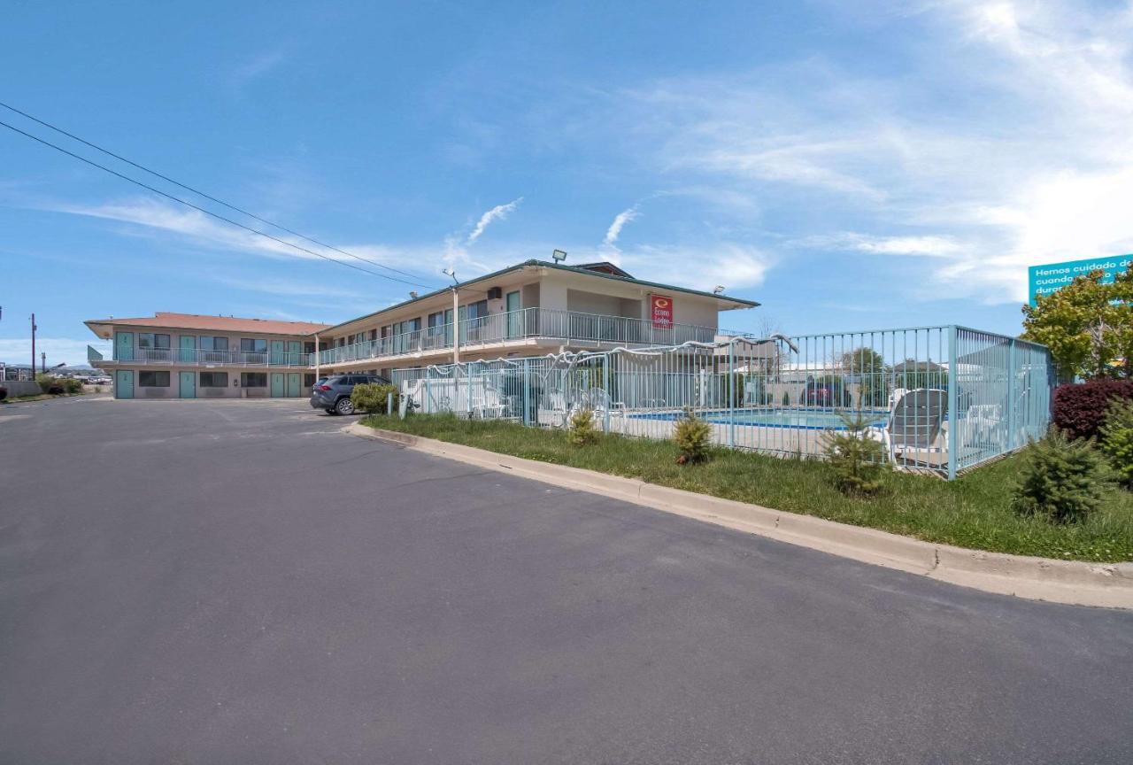 Econo Lodge Yakima Exteriér fotografie