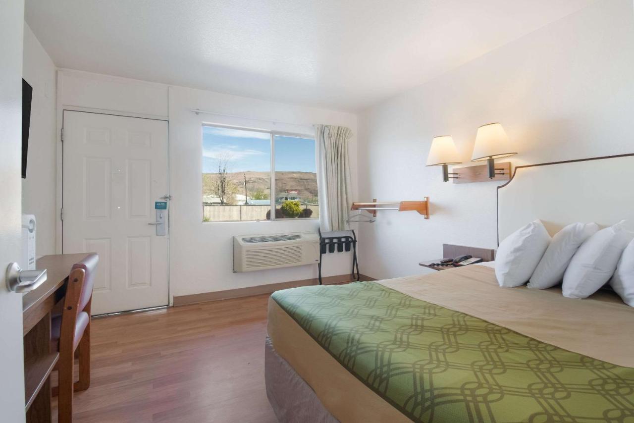 Econo Lodge Yakima Exteriér fotografie
